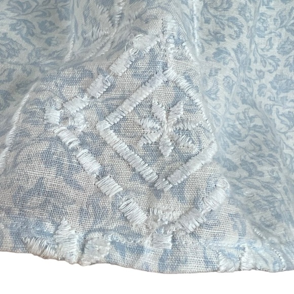 JOIE Cotton/Linen Embroidered Lightweight Peasant Boho Blouse - Picture 4 of 9